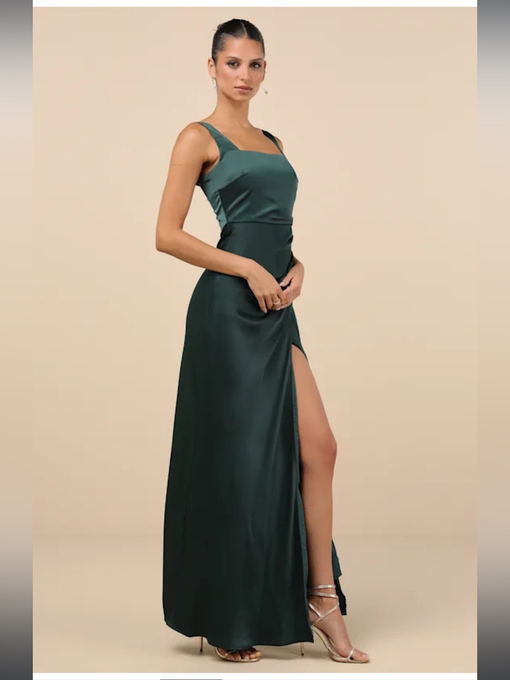 NWT- Red Carpet Romance Emerald Green Satin Square Neck Maxi Dress